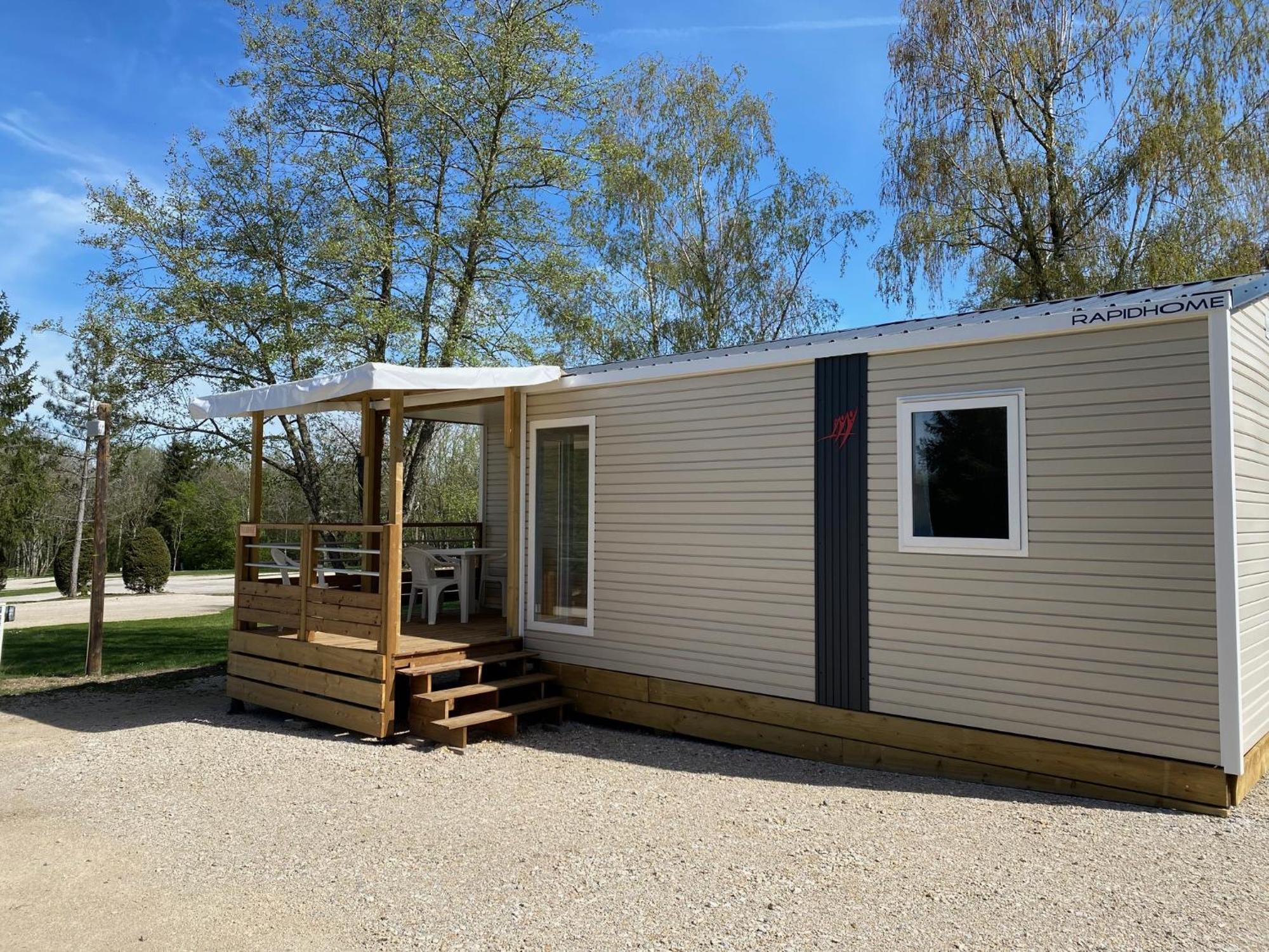 Camping Porte Des Vosges Bulgnéville Esterno foto
