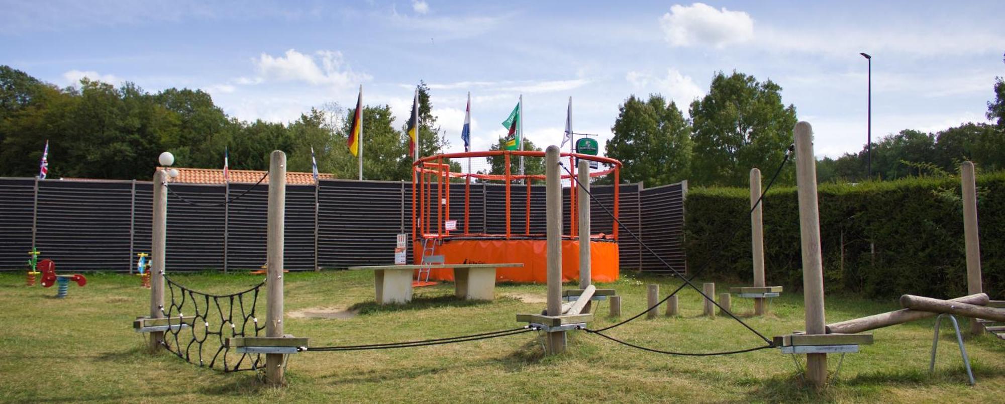 Camping Porte Des Vosges Bulgnéville Esterno foto