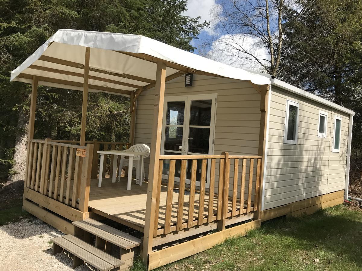 Camping Porte Des Vosges Bulgnéville Esterno foto
