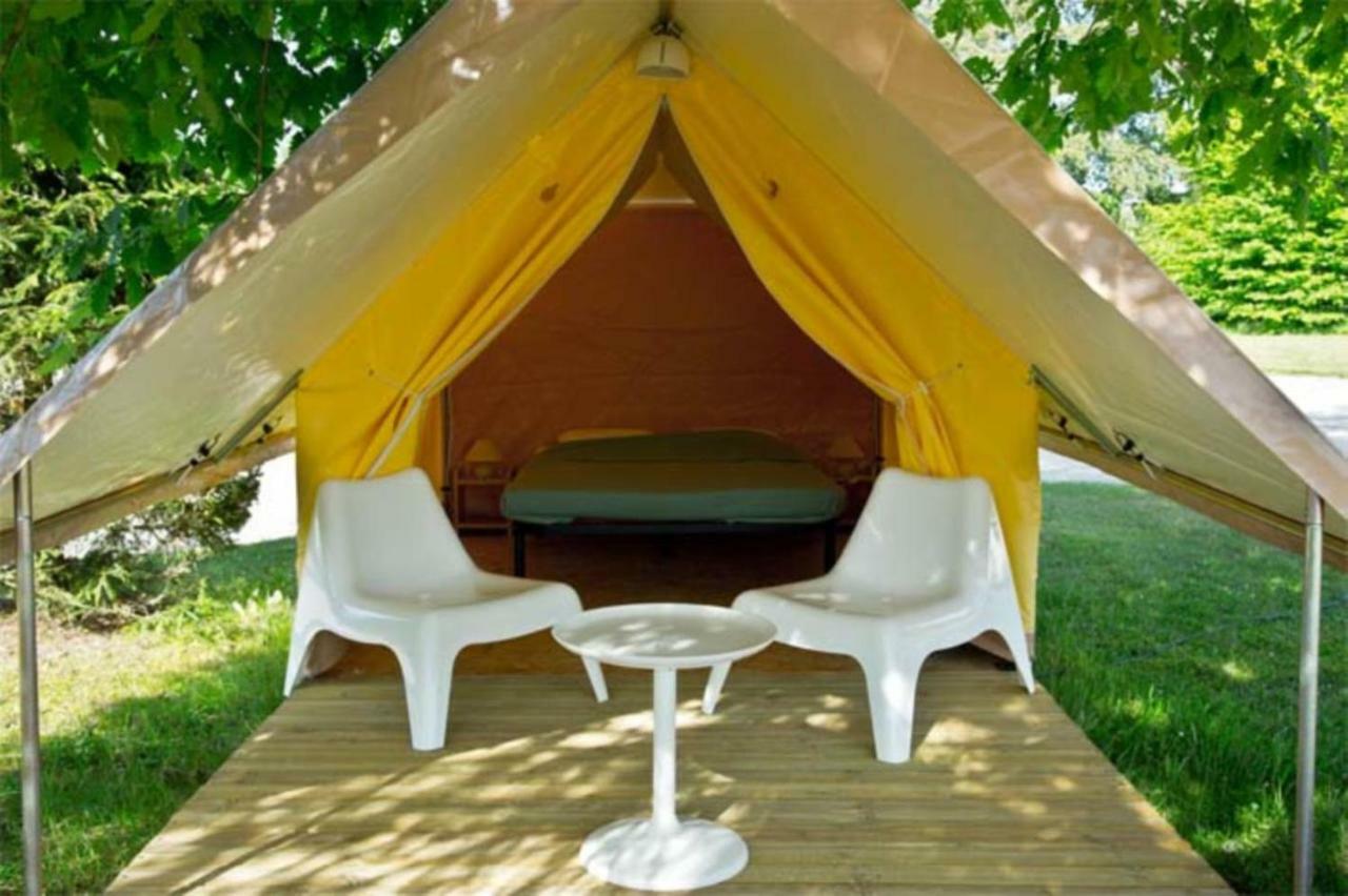 Camping Porte Des Vosges Bulgnéville Esterno foto