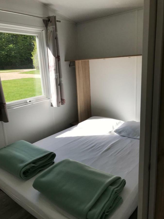 Camping Porte Des Vosges Bulgnéville Esterno foto